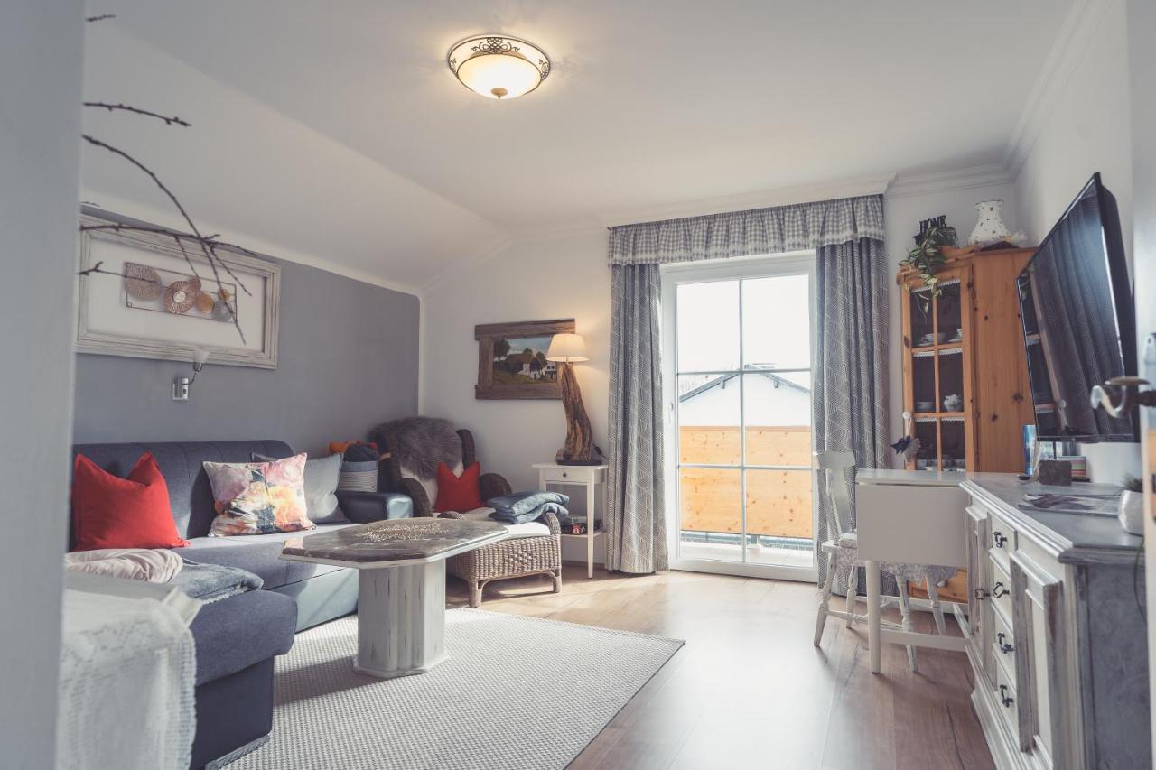 Haus Victoria Appartement Sankt Gilgen Buitenkant foto