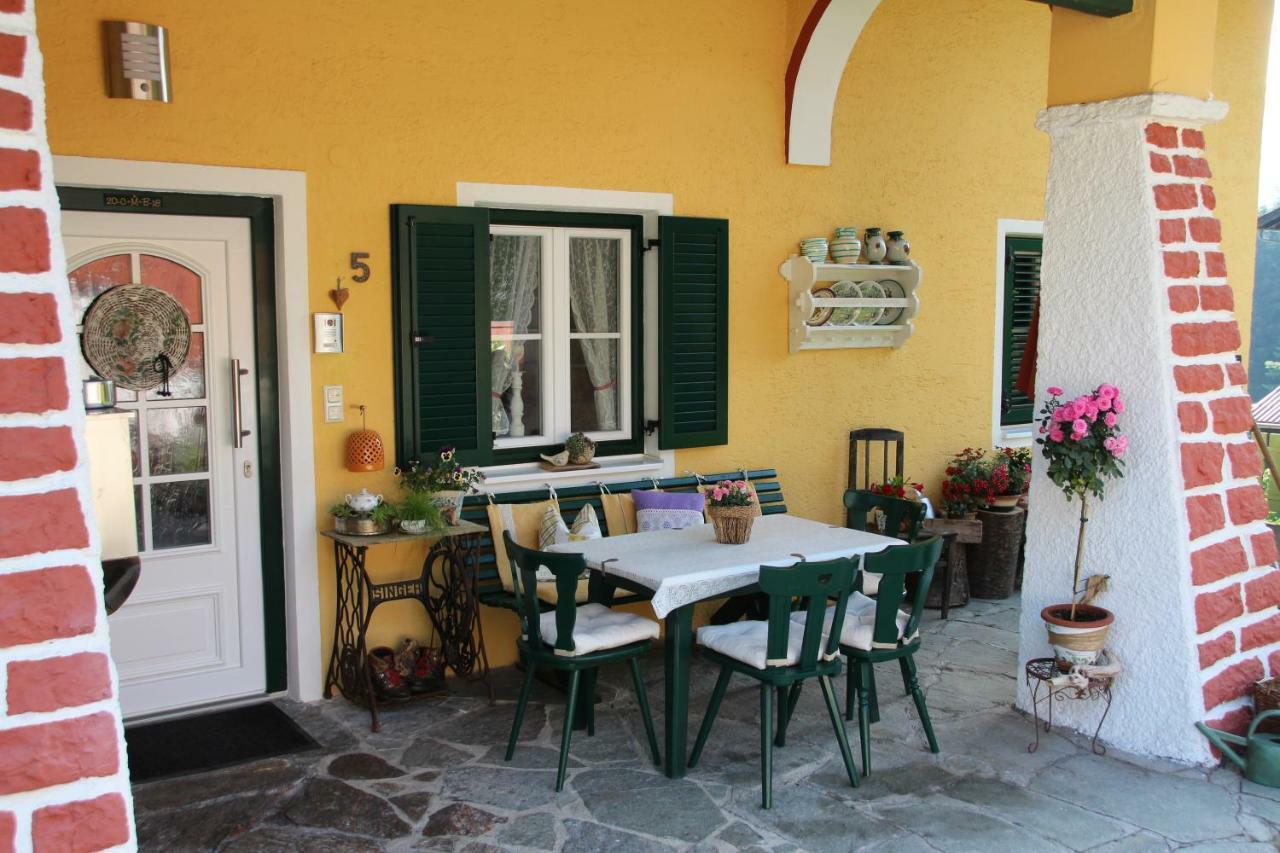 Haus Victoria Appartement Sankt Gilgen Buitenkant foto